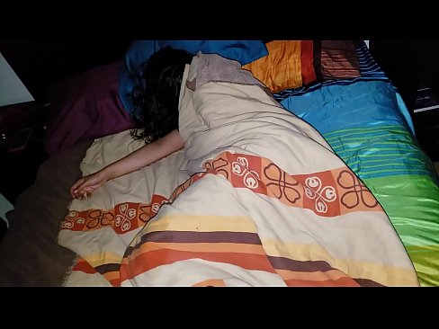 ❤️ Styfsoan bespot syn jonge styfmem wylst se sliept. ❤❌ Fuckfideo by ús fy.megaofertas.top ﹏